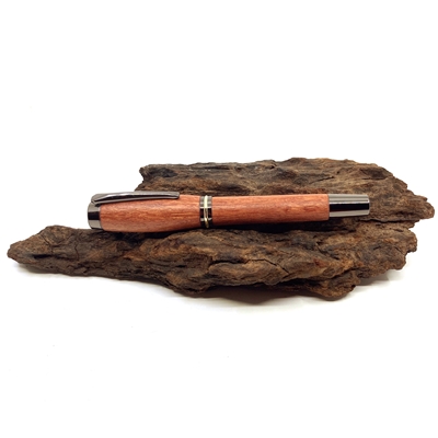 Dřevěné plnicí pero Elegance - Bubinga titanium