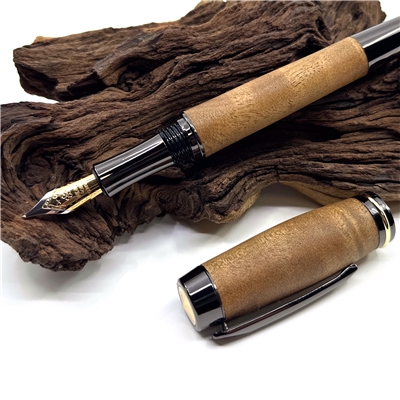 Dřevěné plnicí pero Elegance - Camphor titanium