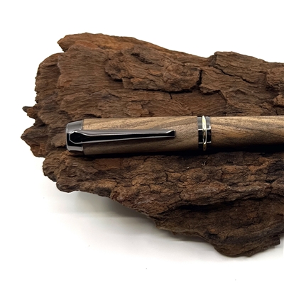 Dřevěné plnicí pero Elegance - Ořech titanium