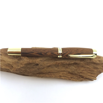 Dřevěné plnicí pero Elegance - Panga gold