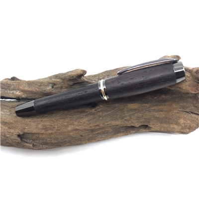 Dřevěné plnicí pero Elegance - Wenge titanium