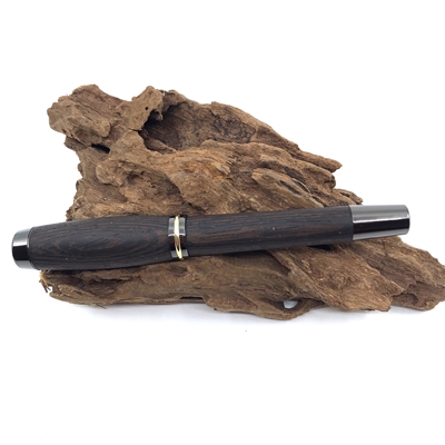 Dřevěné plnicí pero Elegance - Wenge titanium