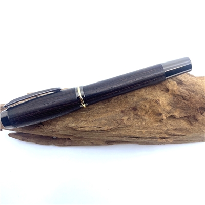 Dřevěné kuličkové pero Elegance - Wenge titanium
